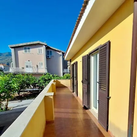 Lemon House Апартаменты Таормина